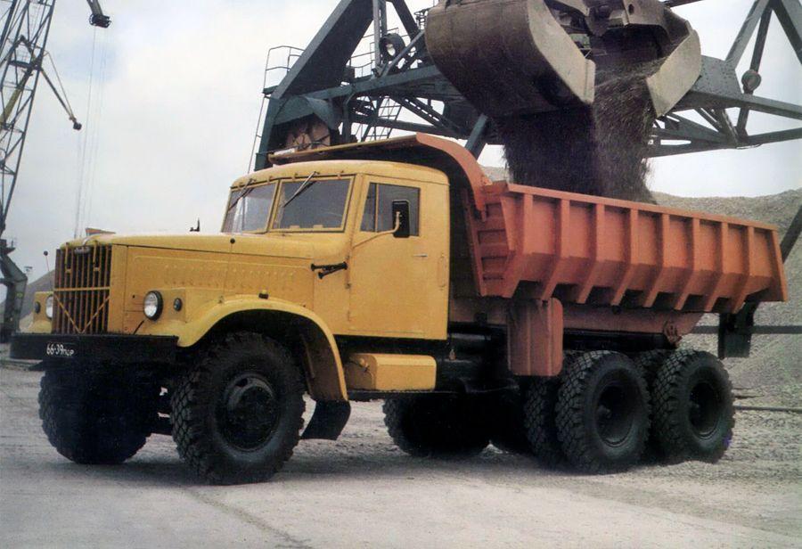  КрАЗ-256Б 1966 года  (фото 10 из 15)
